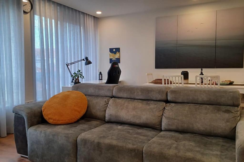 A H - Apartment Oporto Downtown Buitenkant foto