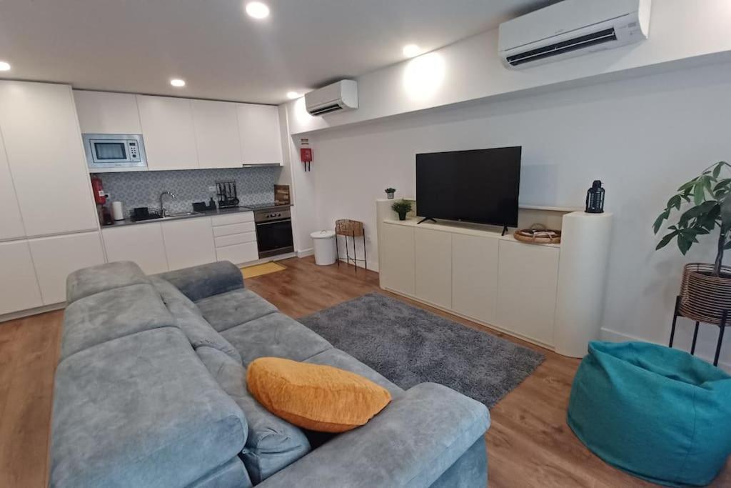 A H - Apartment Oporto Downtown Buitenkant foto
