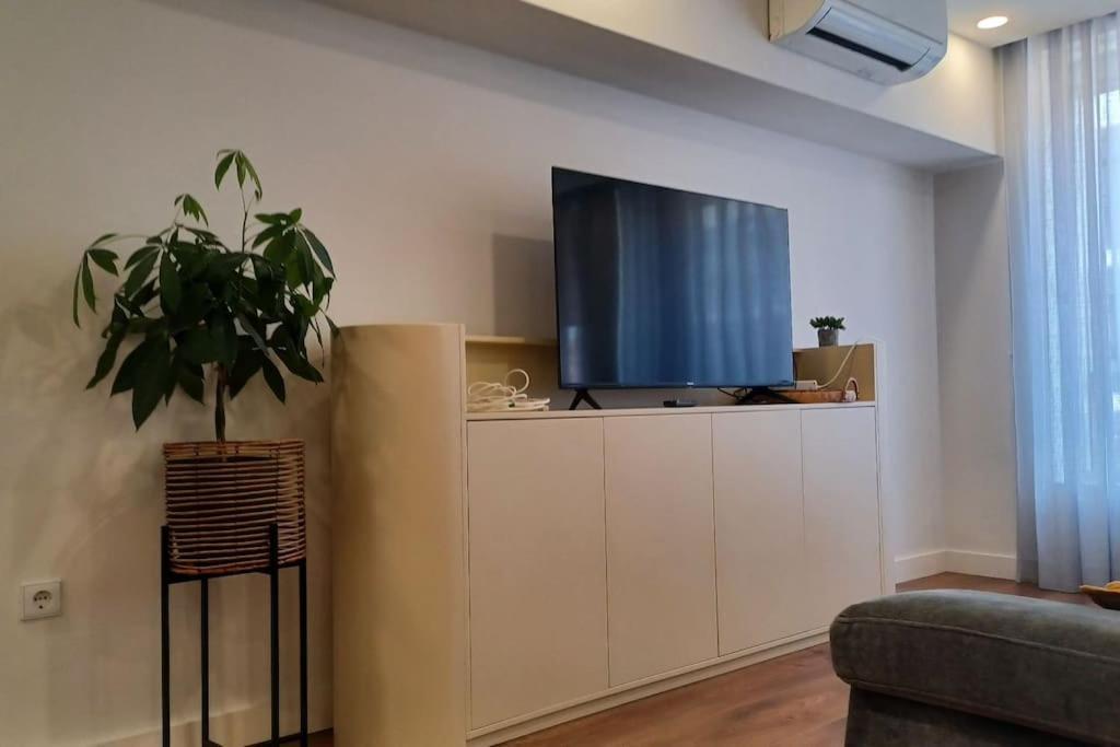A H - Apartment Oporto Downtown Buitenkant foto