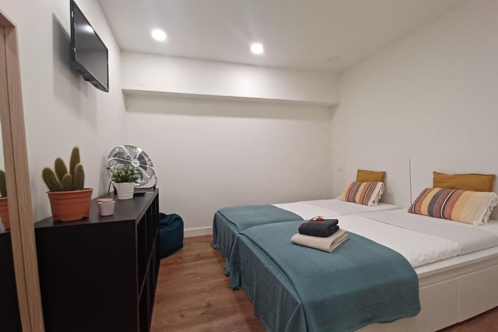 A H - Apartment Oporto Downtown Buitenkant foto